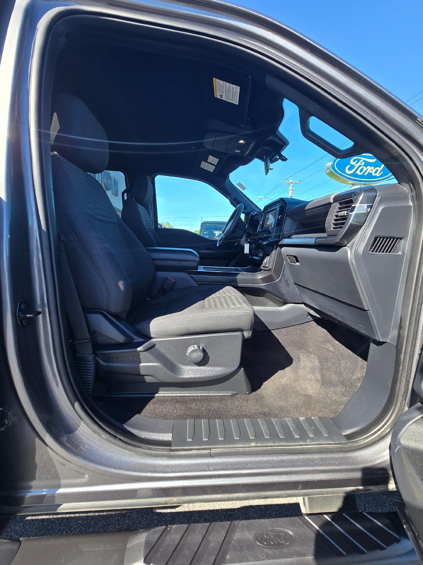 2022 Ford F-150 STX Crew Cab