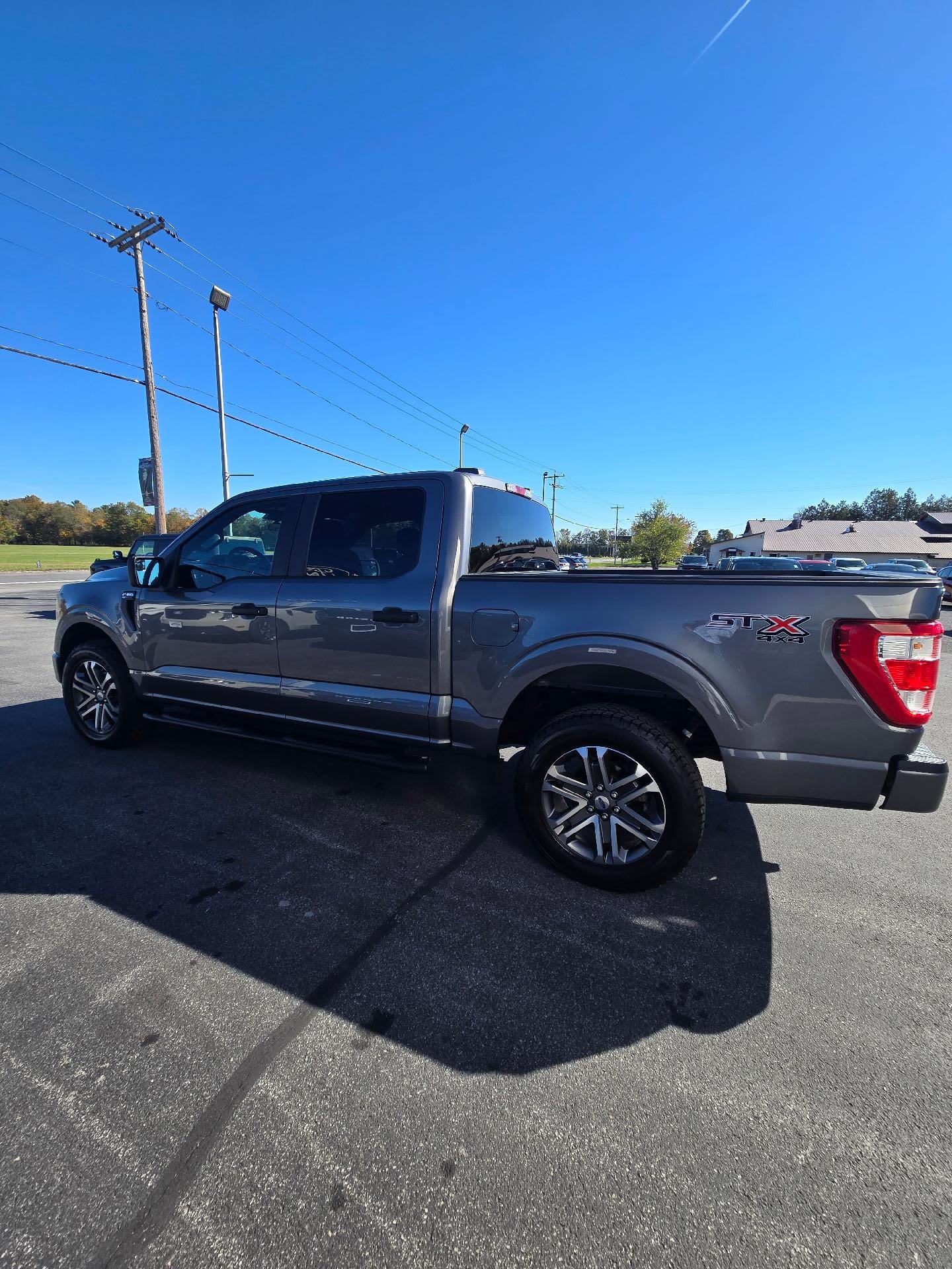 2022 Ford F-150 STX Crew Cab