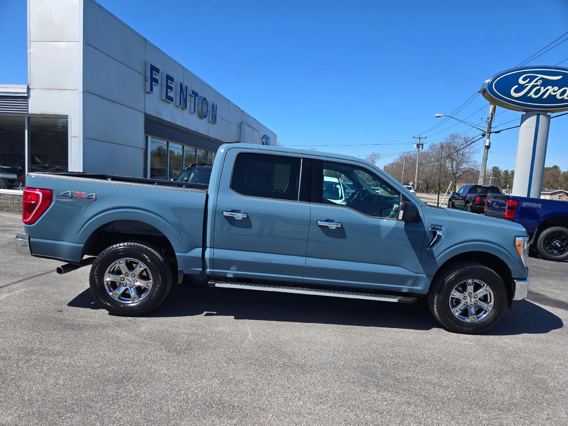 2023 Ford F-150 XLT 4WD SuperCrew 5.5' Box