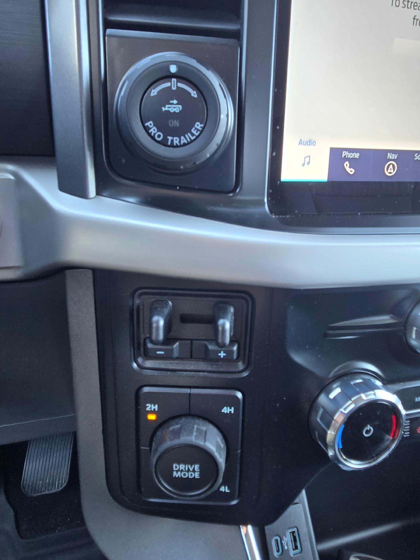 2023 Ford F-150 XLT 4WD SuperCrew 5.5' Box