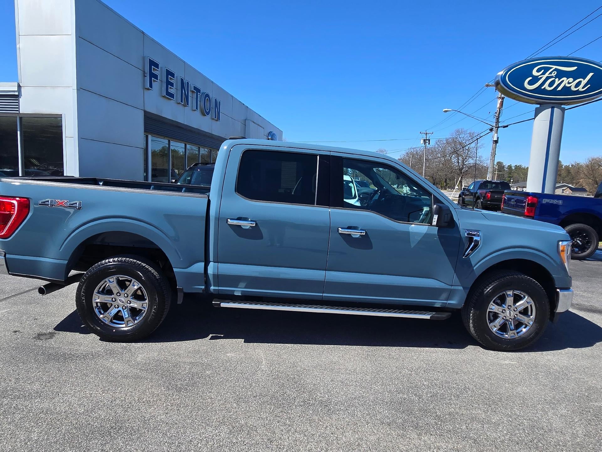 2023 Ford F-150 XLT 4WD SuperCrew 5.5' Box