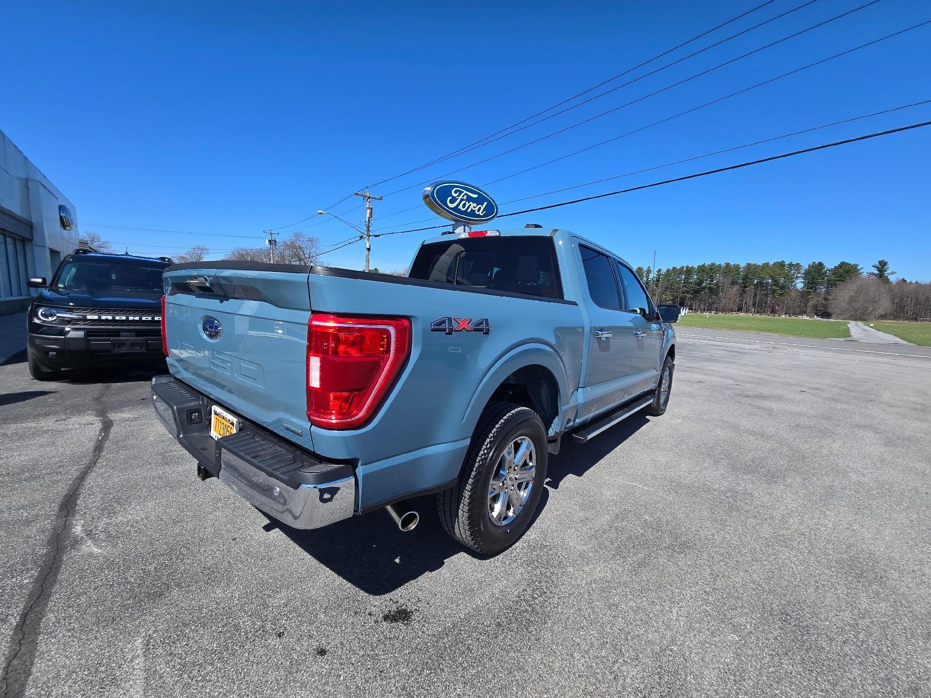 2023 Ford F-150 XLT 4WD SuperCrew 5.5' Box