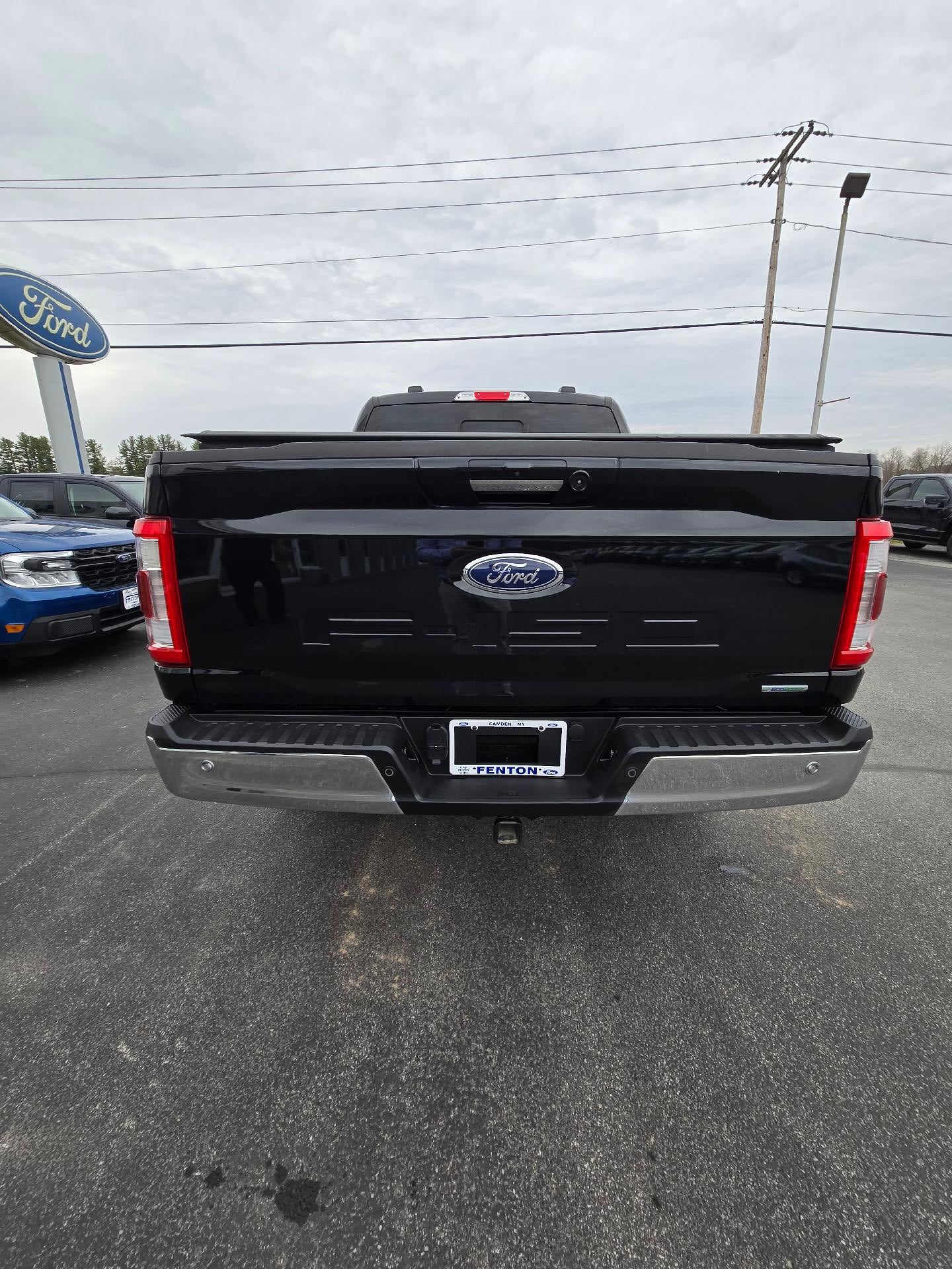 2022 Ford F-150 Lariat 4WD SuperCrew 5.5' Box