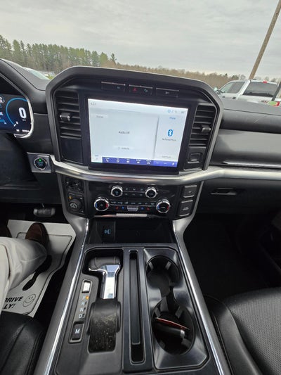 2022 Ford F-150 Lariat 4WD SuperCrew 5.5' Box