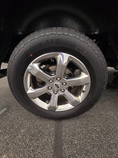 2022 Ford F-150 Lariat 4WD SuperCrew 5.5' Box