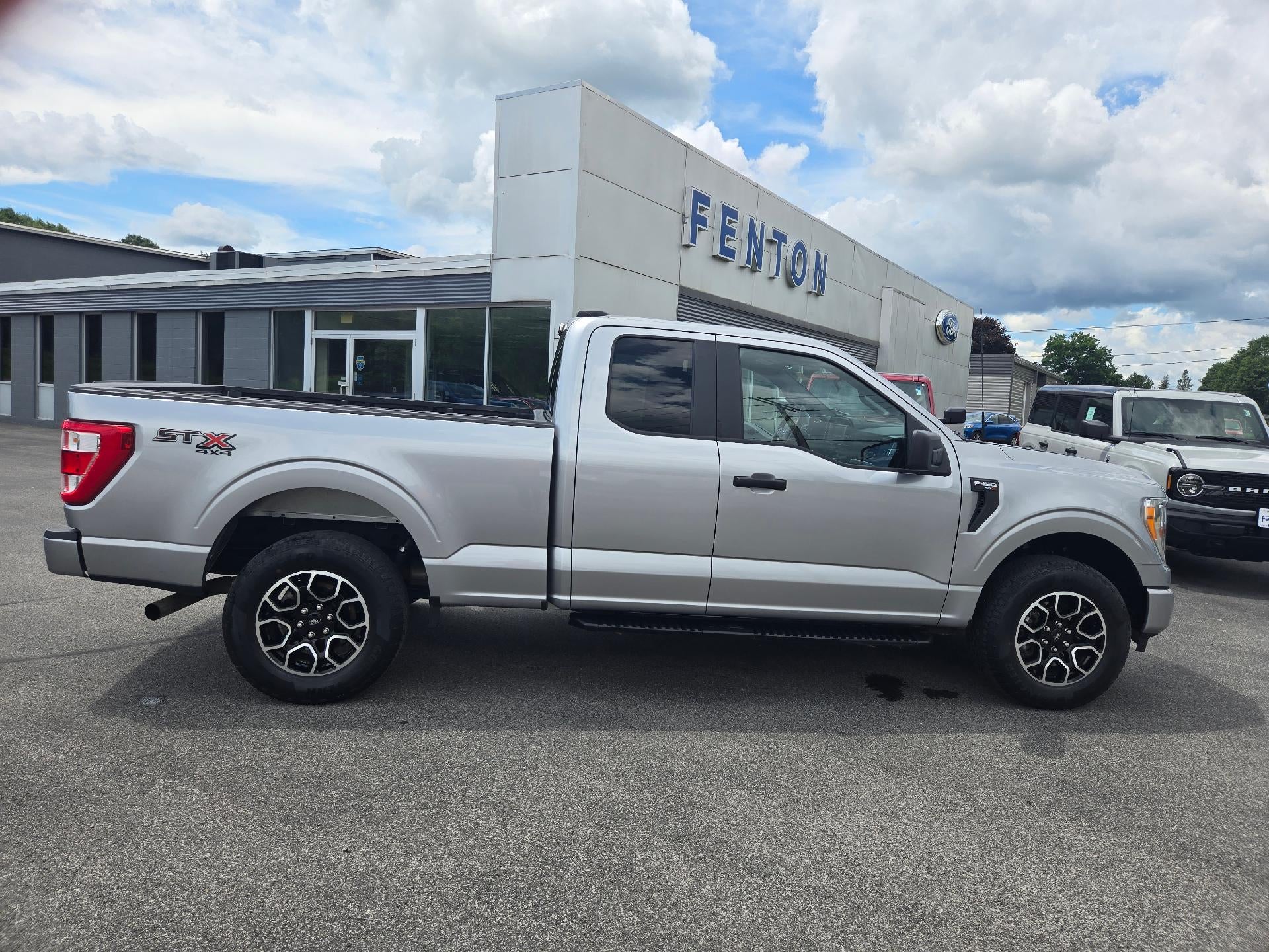 2022 Ford F-150 XL 4WD SuperCab 6.5' Box