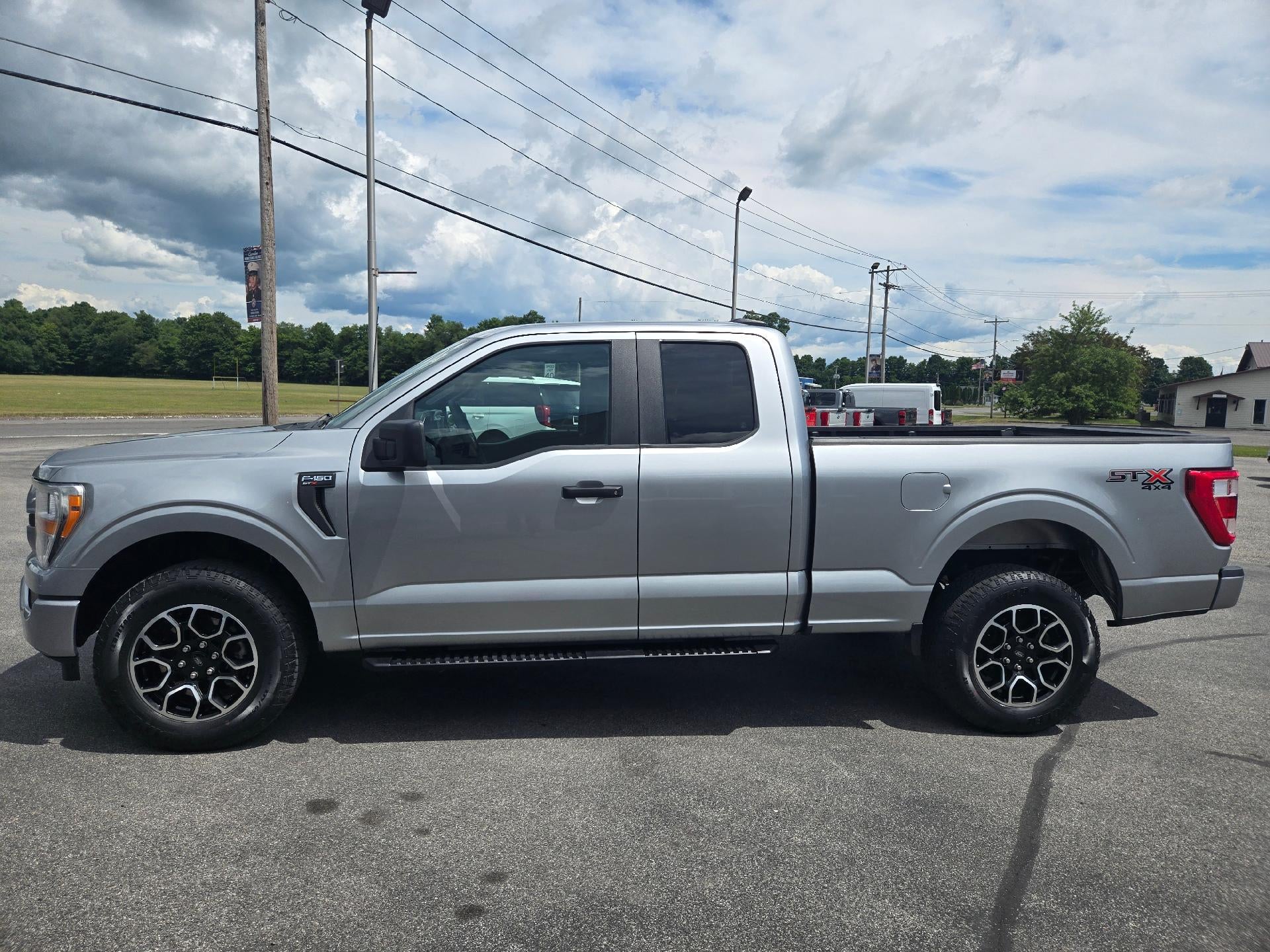 2022 Ford F-150 XL 4WD SuperCab 6.5' Box