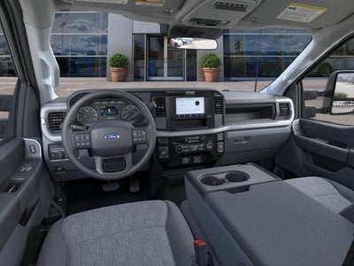 2026 Ford Super Duty F-350 SRW XL 4WD Reg Cab 8' Box