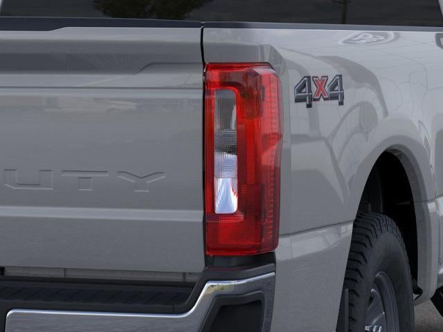 2026 Ford Super Duty F-350 SRW XL 4WD Reg Cab 8' Box