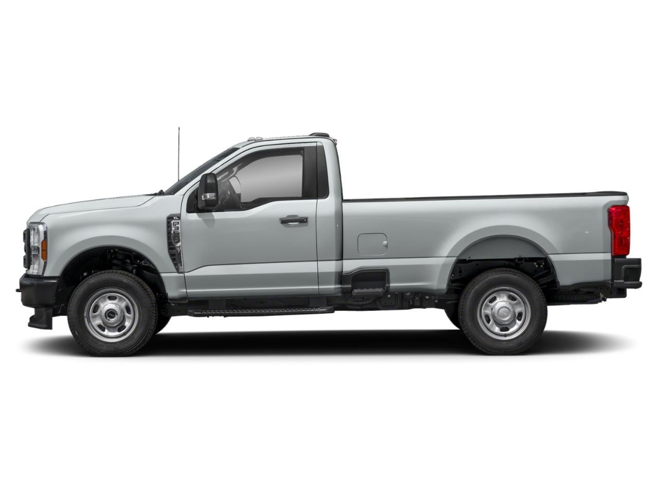 2026 Ford Super Duty F-350 SRW XL 4WD Reg Cab 8' Box