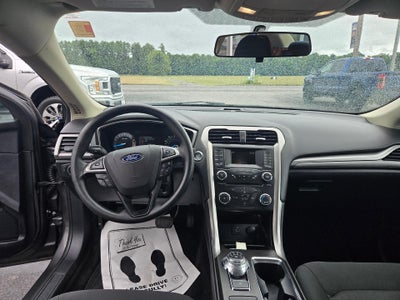 2018 Ford Fusion SE FWD