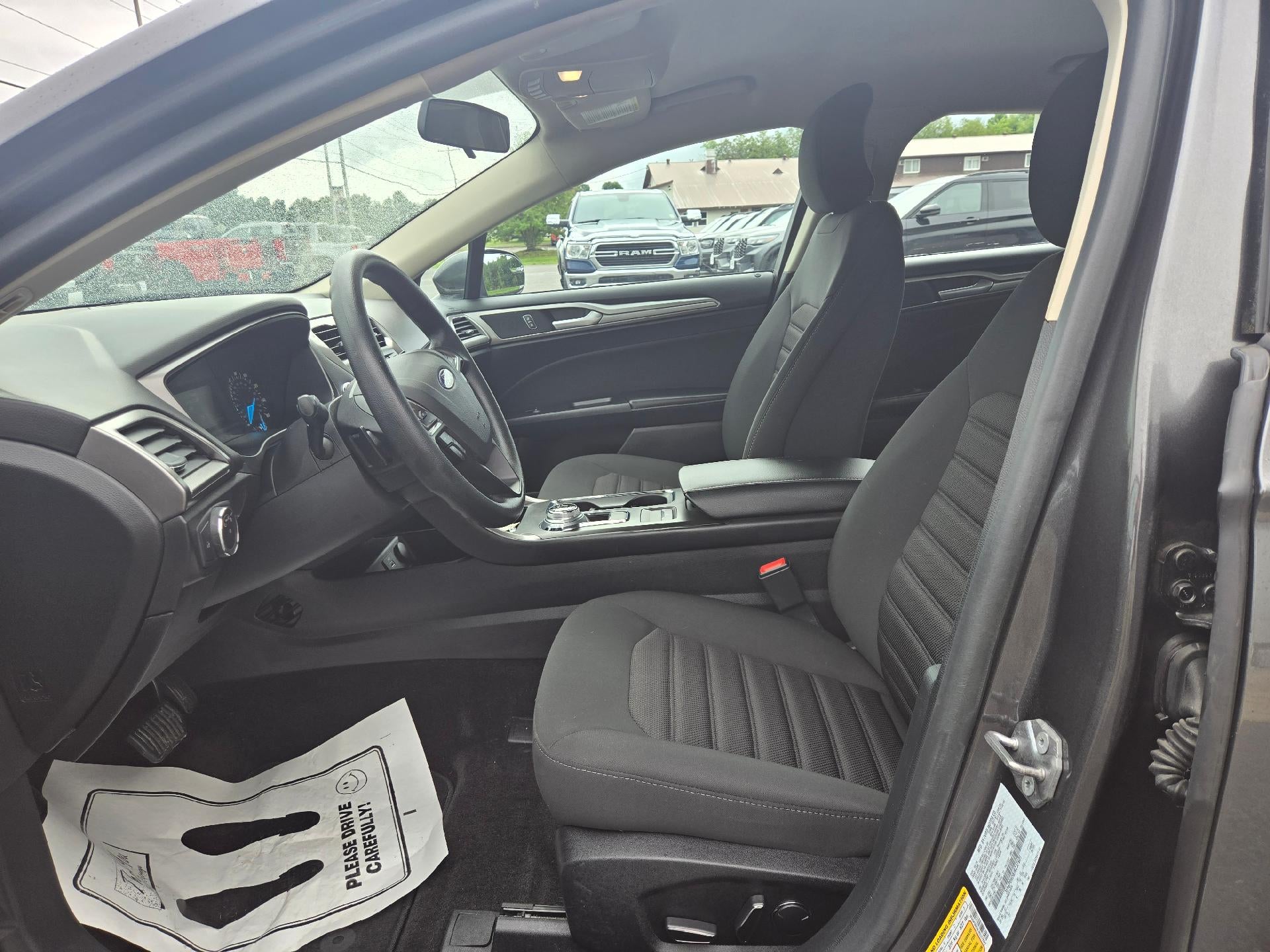 2018 Ford Fusion SE FWD