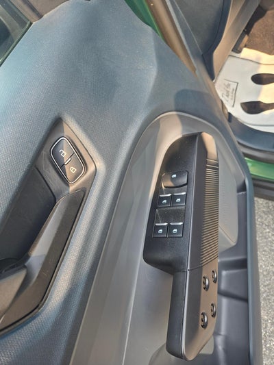 2025 Ford Maverick HYBRID