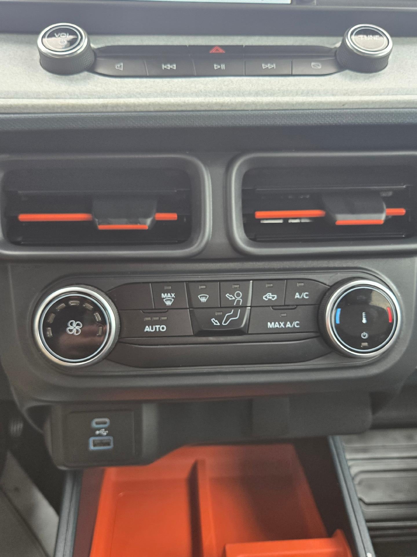 2023 Ford Maverick XLT AWD